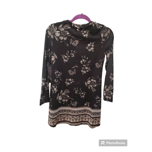 About A Girl Size Small Black Doll Dress Vneck - Picture 3 of 3